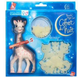 Girafa Sophie roz in set pentru noapte