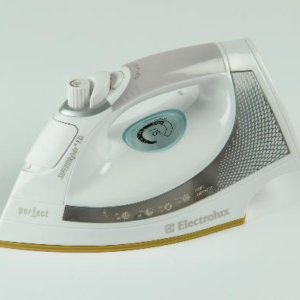 Fier de calcat Electrolux Klein