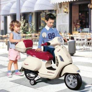 Peg Perego - Vespa 12V Peg Perego
