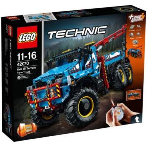 LEGO Technic Camion de Remorcare 6x6 LEGO